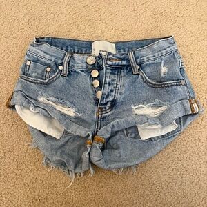 One teaspoon jean shorts size 23